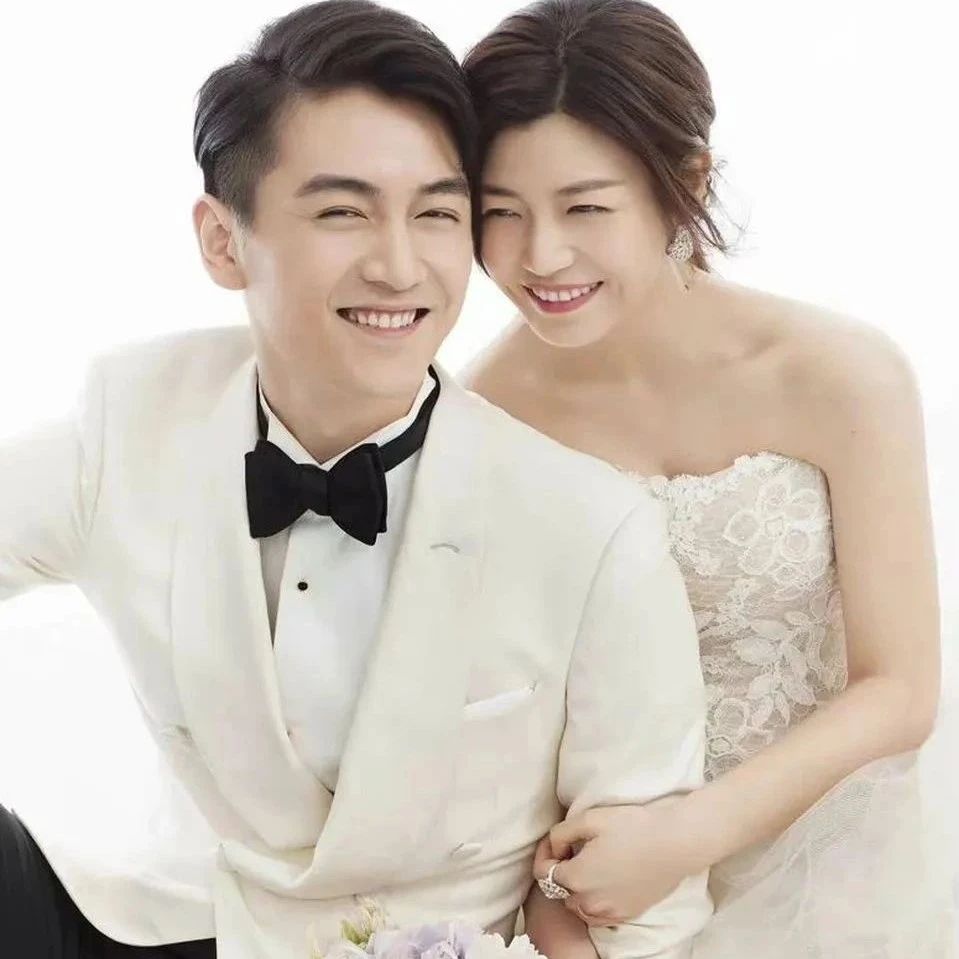 知名演员陈晓、陈妍希官宣离婚