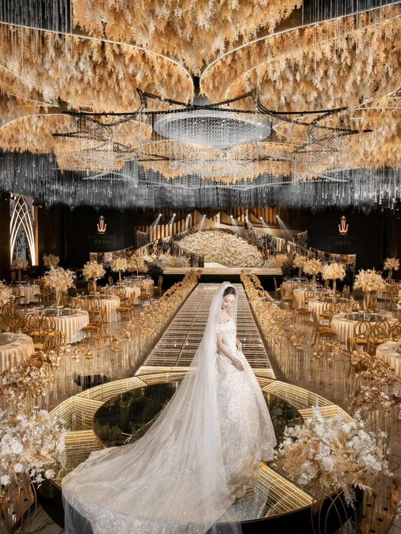 婚礼堂发布：哈尔滨玖禧花园2022年全新主题厅  第1张
